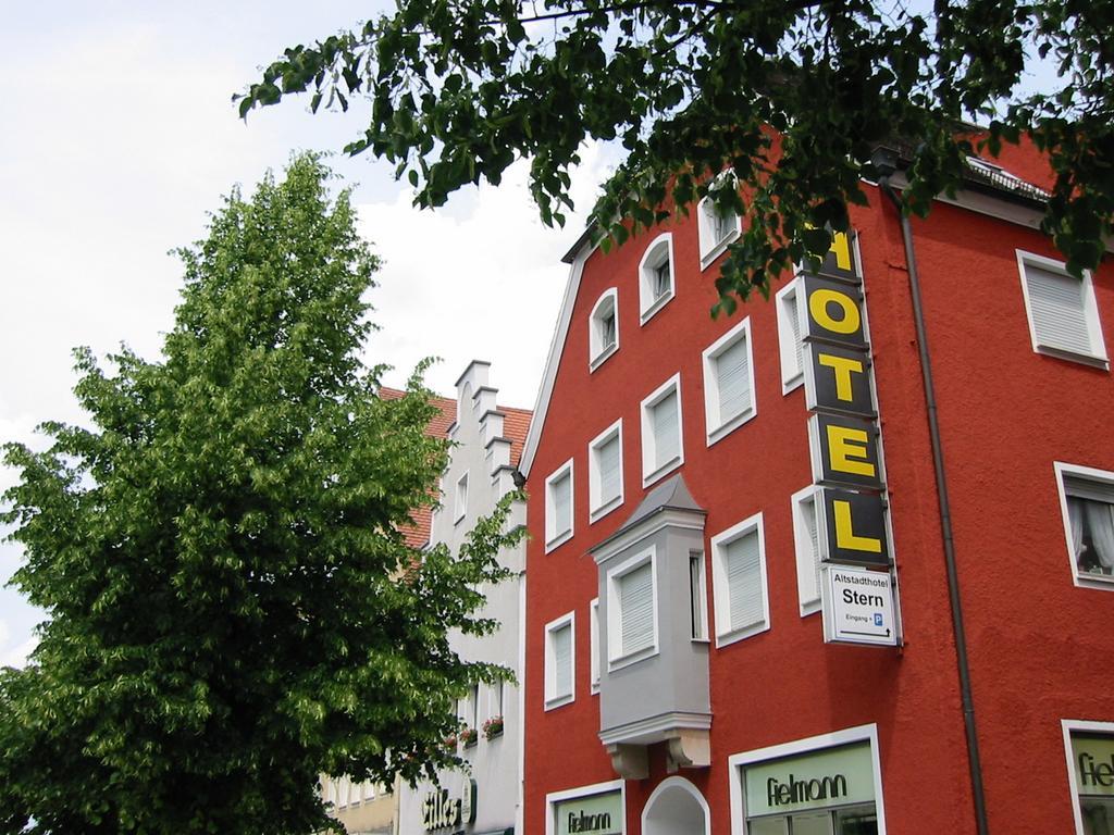 Stadt-Gut-Hotel Altstadt-Hotel Stern ノイマルクト・イン・デア・オーバープファルツ エクステリア 写真